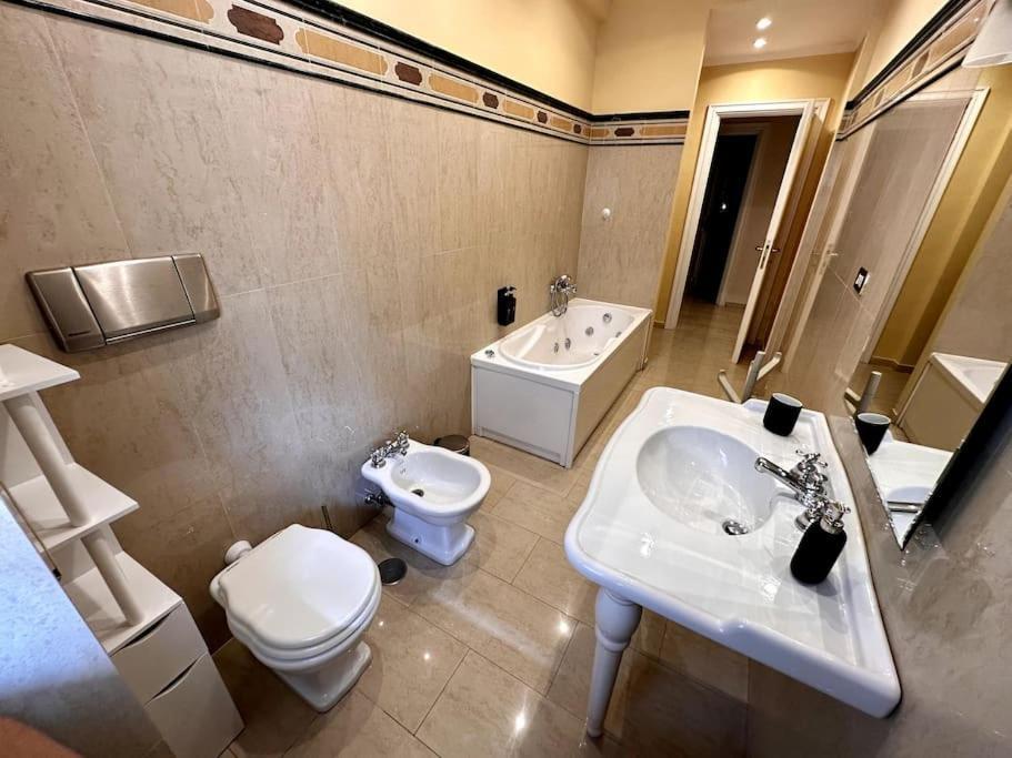 Luxurious Flat Close To The Vatican/Metro روما المظهر الخارجي الصورة